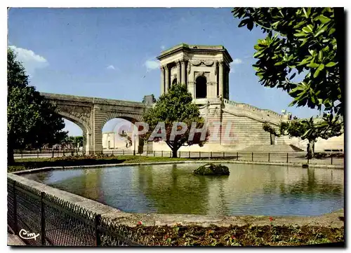 Cartes postales moderne Montpellier Herault le Chateau d'Eau Place du Peyrou