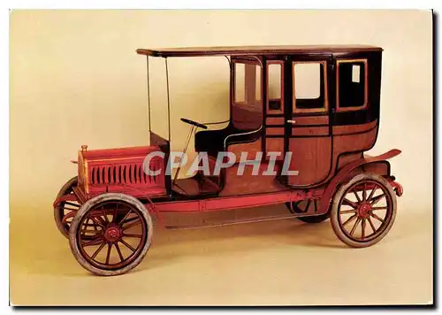 Cartes postales Compiegne Musee National de la Voiture Maquette d'une limousine Delahay 1903 Automobile