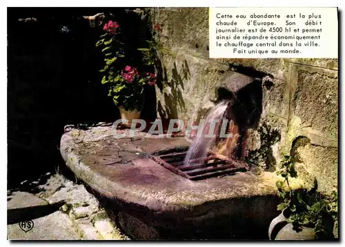 Ansichtskarte AK L'Auvergne Touristique Chaudes Aigues Cantal la source d'eau chaude