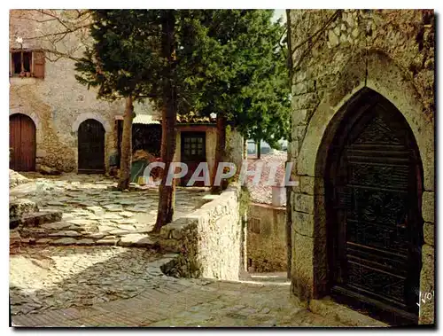 Cartes postales Couleurs et lumiere de France la Cote d'Azur miracle de la nature Eze Alpes Maritimes Place au P