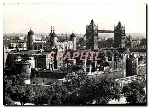 Cartes postales moderne The Tower and Tower Bridge London