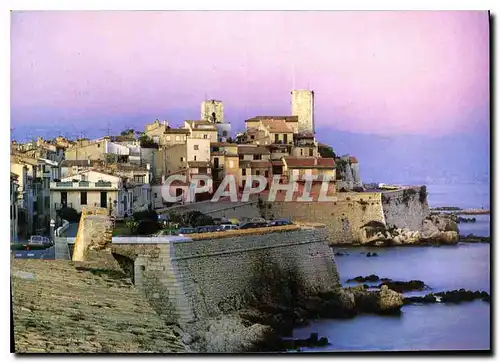 Moderne Karte Antibes Alpes Maritimes La Vieille ville et les remparts en debut de soiree