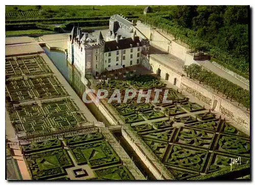 Cartes postales Le Chateau de Villandry I et L et ses celebres jardins a la francaise