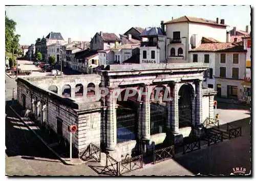 Cartes postales moderne Dax Landes La fontaine d'eau chaude