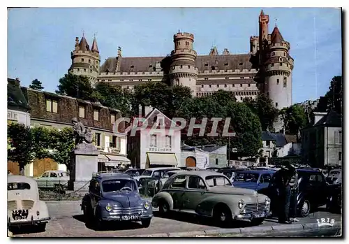 Cartes postales moderne Pierrefonds Oise La Place du Chateau Automobile