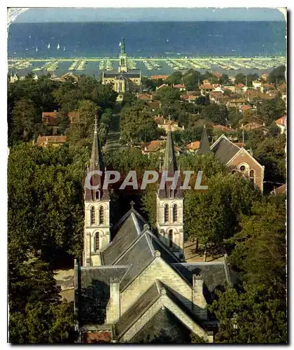 Cartes postales moderne Arcachon Gironde L'Eglise Saint Elme L'Eglise Saint Ferdinand