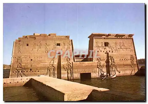 Cartes postales moderne Asswan General view of Isis Temple at Philde partially covered under Nile's flood