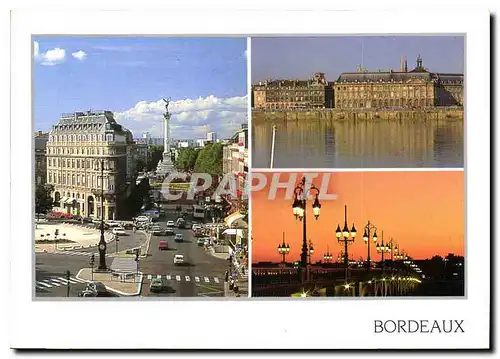 Cartes postales moderne Bordeaux Gironde les allees de Tourny et la place de la comedie la Garonne et la place de la Bou