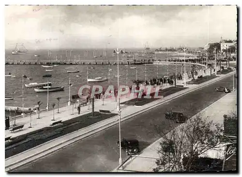 Cartes postales moderne Arcachon Gironde le Nouveau Boulevard Promenade et les Jetees Automobile