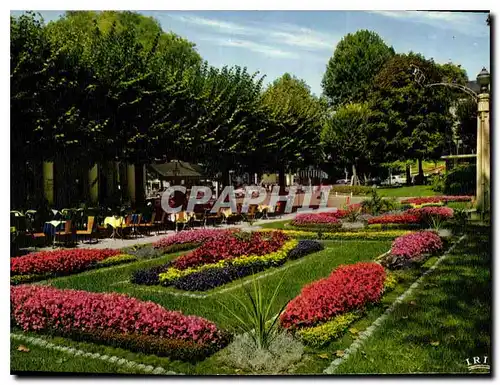 Cartes postales moderne Aix les Bains Parc des Thermes la Rotonde et son tapis Fleuri