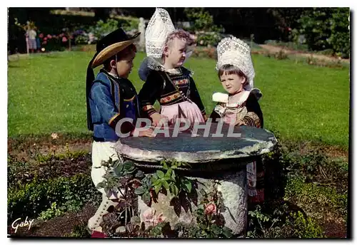 Moderne Karte Folklore de France la Bretagne region Concarneau Rosporden Finistere Cercle Celtique Ar Rouedou