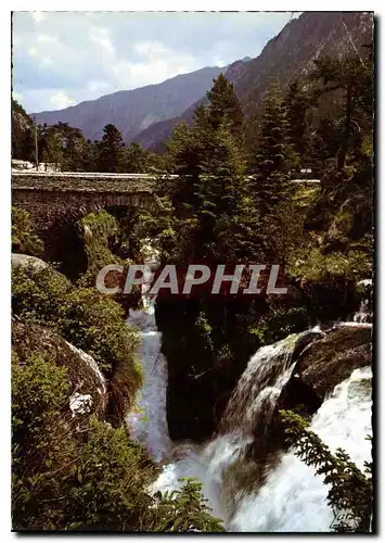 Cartes postales moderne Nos Belles Pyrenees Cauterets le Pont d'Espagne