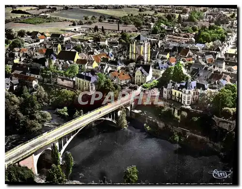 Cartes postales moderne Le Roche Posay les Bains Vienne le pont sur la Creuse et la ville