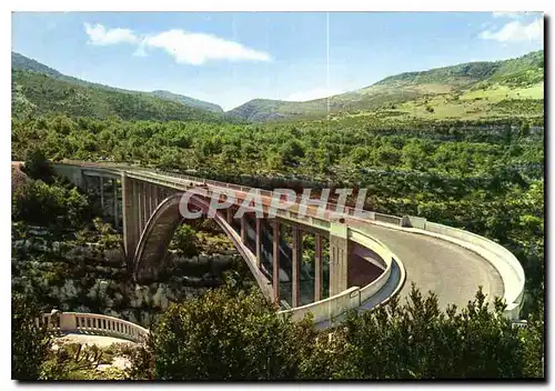 Cartes postales moderne Les Gorges pittoresque du Verdon la Route Varaise et le Pont sur l'Artuby