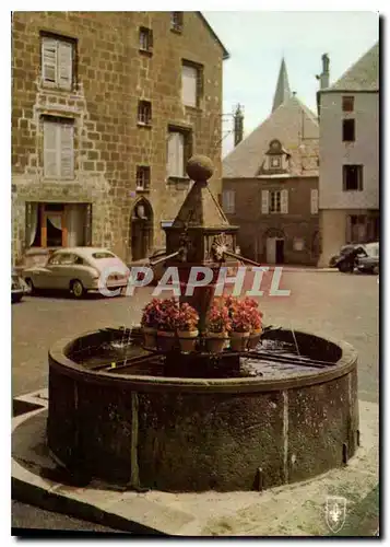 Moderne Karte L'Auvergne Pittoresque Besse en Chandesse Vieille Fontaine Automobile