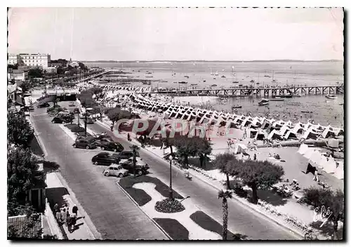 Cartes postales moderne Arcachon Gironde Vue generale de la Plage et des Boulevards Promenade