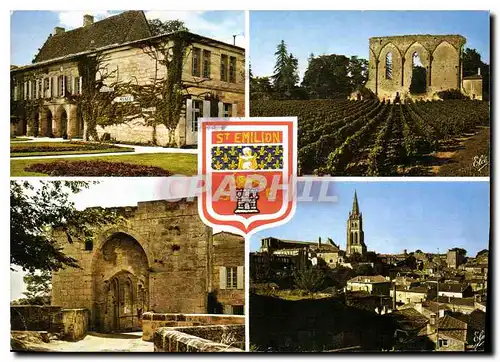 Cartes postales moderne Saint Emilion le Musee la Grande Muraille la Porte Brunet Vue generale au fond l'Eglise