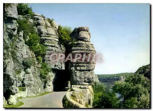 Cartes postales moderne Couleurs et Lumiere de France Vallee de l'Ardeche Defile de Ruoms