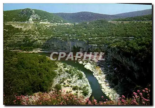 Moderne Karte Les Gorges de l'Ardeche La riviere vue du belvedere du Rang Pointu