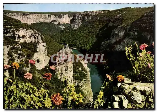 Cartes postales moderne Gorges de l'Ardeche La Madeliene