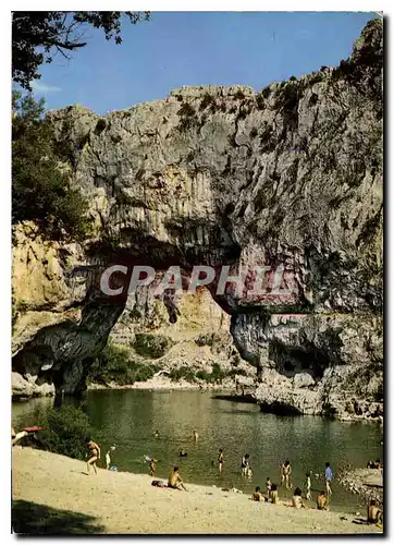 Moderne Karte Les Gorges de l'Ardeche La Plage aux grottes du Pont d'Arc