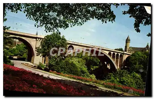 Cartes postales moderne Luxembourg Pont Adolphe et Caisse d'Epargne