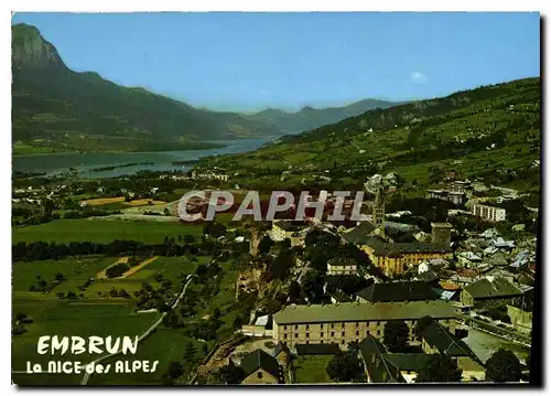 Cartes postales moderne Embrun la Nice des Alpes