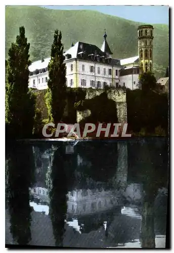Cartes postales moderne L'Abbaye de Hautecombe Savoie et les bords du lac du Bourget
