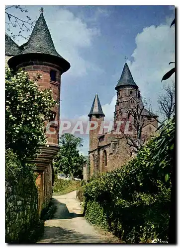 Moderne Karte Collonges La Rouge Correze Cite medievale Jolie perspective sur l'eglise