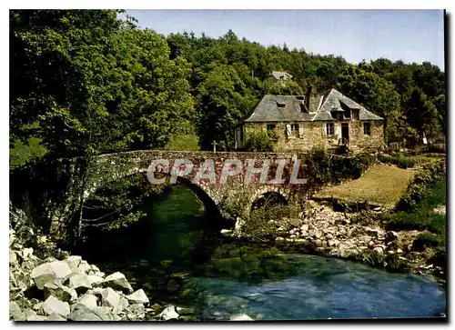 Cartes postales moderne Et le passant tout surpris decouvrait au sortir du chemin