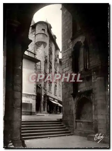 Cartes postales moderne Tulle Porche de la Cathedrale et Maison Renaissance