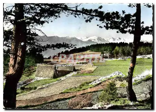 Cartes postales moderne Pierra Cava Station esticate et de sports d'hiver Vue sur les Alpes