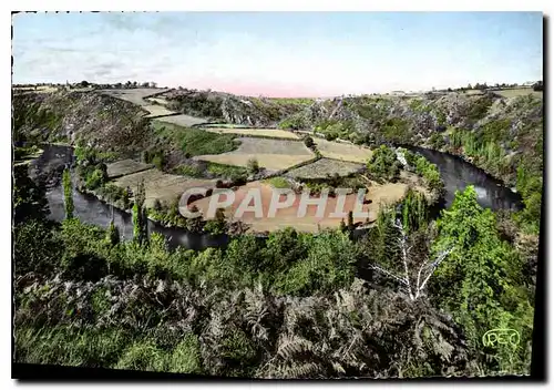 Cartes postales moderne La Creuse Pittoresque La Boucle de la Creuse au Village du Pin