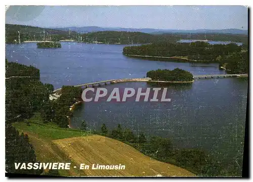 Cartes postales moderne Lac de Vassiviere en Limousin Plages amenagees activites nautiques