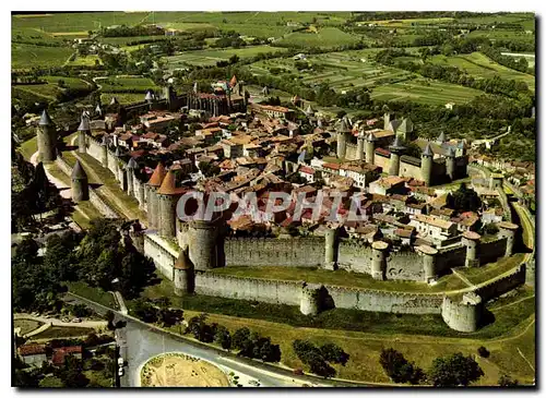 Cartes postales moderne La Cite de Carcassonne Aude vue generale par avion de la Cite mediavale