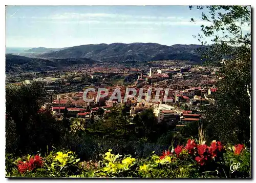 Cartes postales moderne Cote d'Azur Carrefour Mondial du Tourisme Grasse Ville des Fleurs et des Parlums Vue generale Au