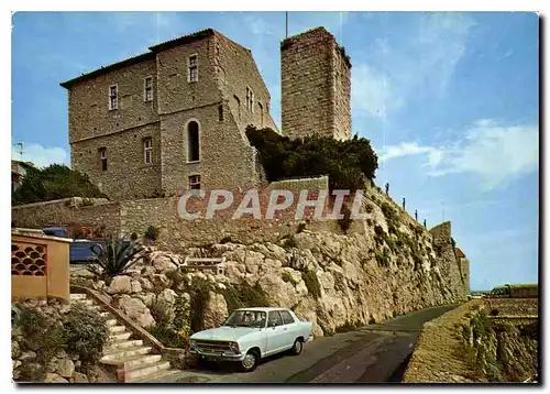 Cartes postales moderne Antibes Le Chateau Grimaldi et Musee Picasso