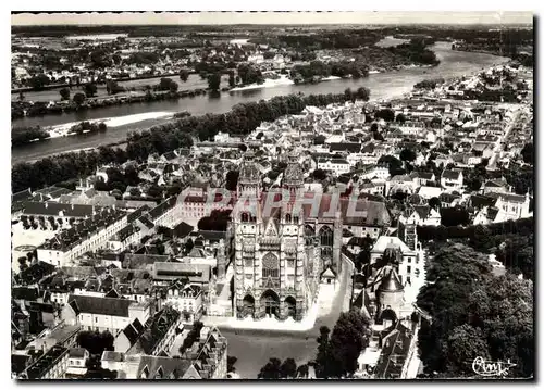 Cartes postales moderne Tours I et L la Cathedrale