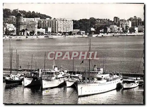 Moderne Karte Cannes les yachts la baie et les grands hotels Bateaux