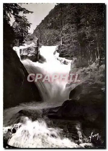 Cartes postales moderne Environs de Cautierets Htes Pyrenees Cascade de Cerisey