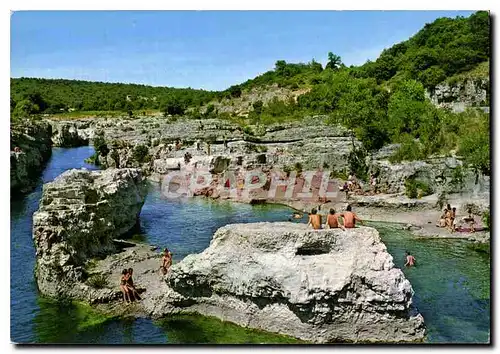 Cartes postales moderne La Roque sur Ceze Gard Baignade dans la Ceze au niveau de la cascade du Sautadet