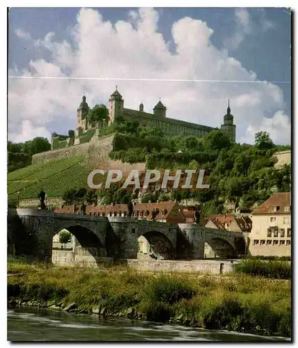 Cartes postales moderne Wurzburg Alte Mainbrucke un Festong Marienberg