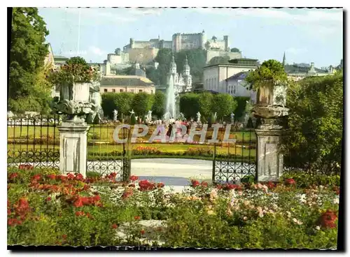 Cartes postales moderne Salzburg Mirabeligarten mit Festung