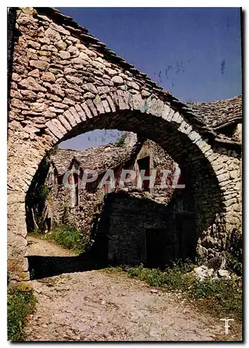 Moderne Karte Causse Mejean Arc boutant au dessus d'une rue