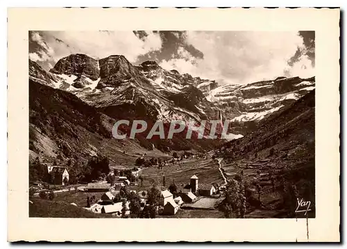 Cartes postales moderne Gavarnie Le Cirque et le Village