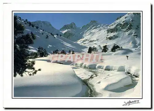 Cartes postales moderne Pyrenees Randonnee hivernale