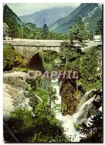 Cartes postales moderne Les Pyrenees Environs de Cauterets Le Pont d'Espagne