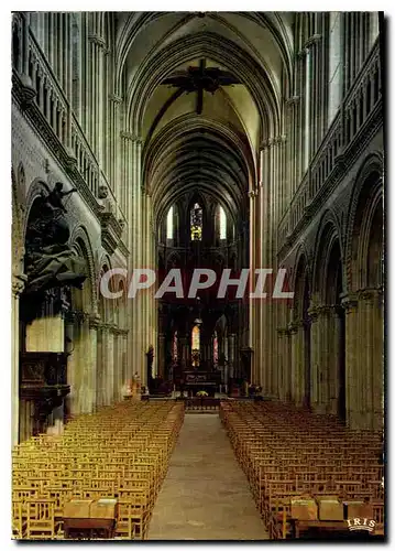 Cartes postales moderne Bayeux Interieur de la Cathedrale la Nef