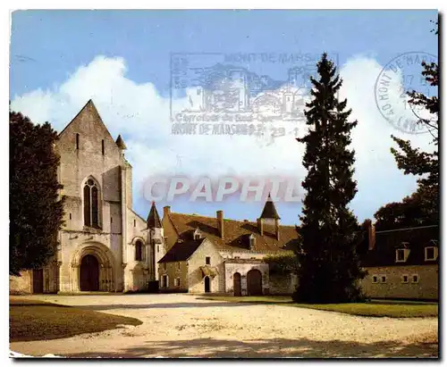 Cartes postales moderne Abbaye Notre Dame De Fontgombault Indre Facade de l'eglise et Hotellerie