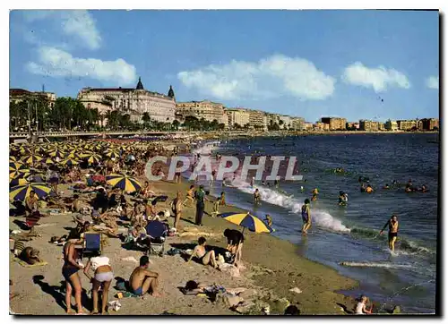 Cartes postales moderne La Cote d'Azur Cannes La Plage